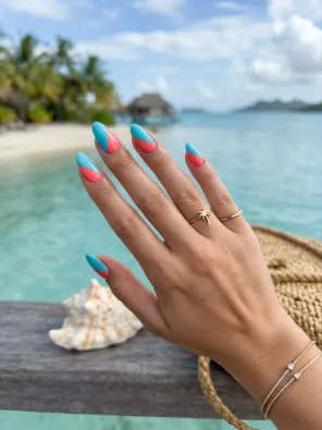 Two tone tropical nails